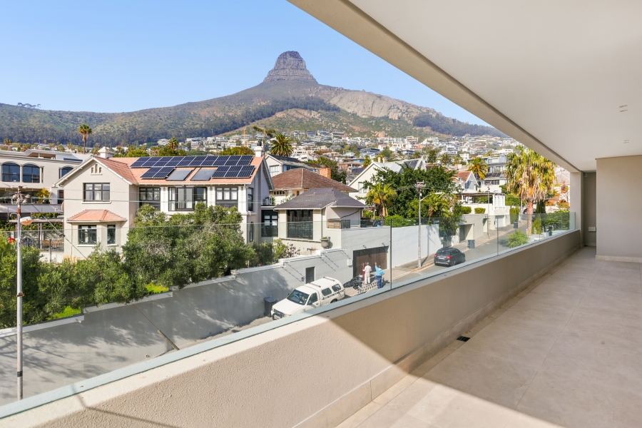 3 Bedroom Property for Sale in Fresnaye Western Cape